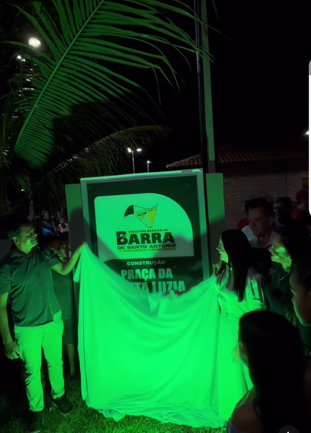 Entrega da praça de Santa Luzia marca momento histórico na Barra de Santo Antônio.