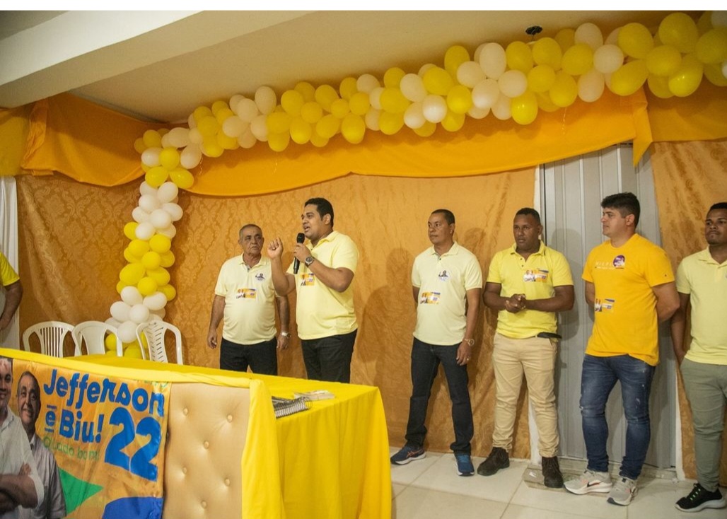 Jefferson e Biu inauguram comitê no bairro de Mangazala, em Porto Calvo