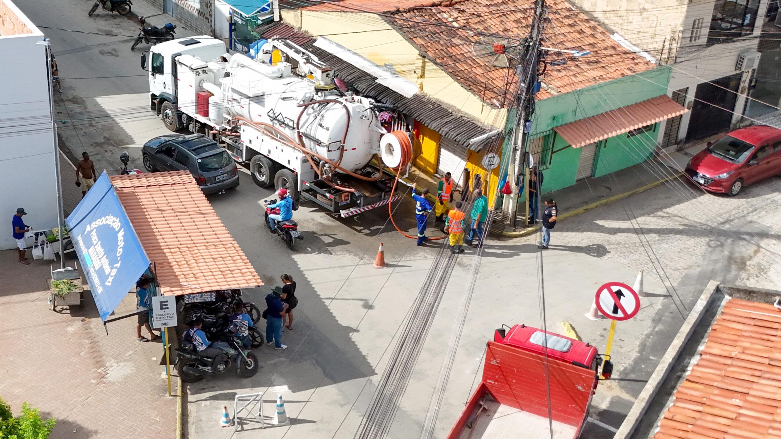 Prefeitura de Maragogi inicia operação de limpeza e desobstrução de bueiros com tecnologia inovadora