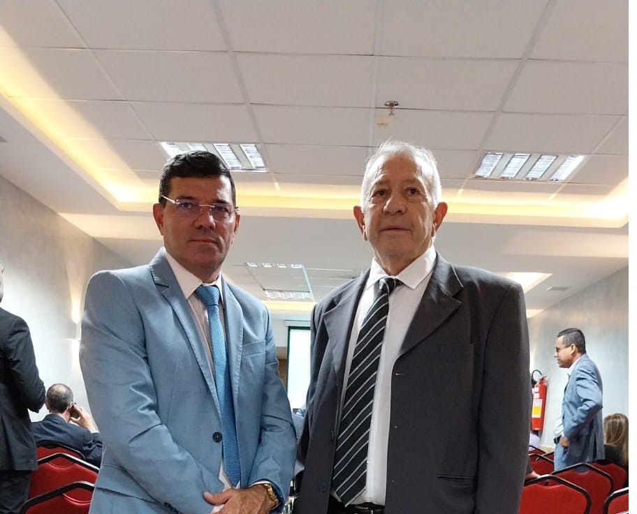Sindespeal realiza confraternização para comemorar um ano importante para seus associados
