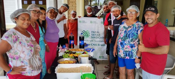 Florescendo Sabores e Oportunidades: Curso de Processamento de Hortaliças Transforma a Comunidade Nova Jericó.