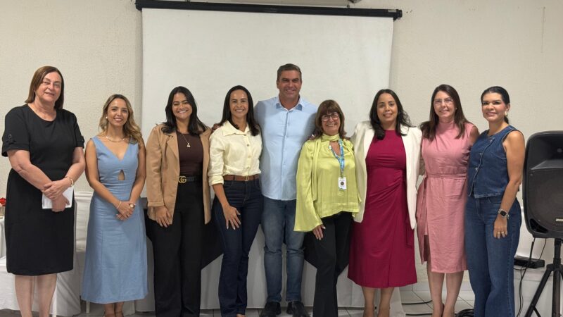 Prefeito Daniel Vasconcelos lidera reunião estratégica e apresenta diretrizes da gestão para 2026