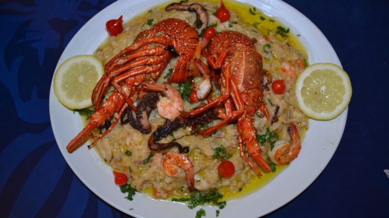 MELHOR RESTAURANTE PÉ NA AREIA DO LITORAL SUL SERÁ MAIS UMA VEZ PREMIADO COM O TROFÉU DO 6o PRÊMIO ALAGOANO DE TURISMO E GASTRONOMIA.