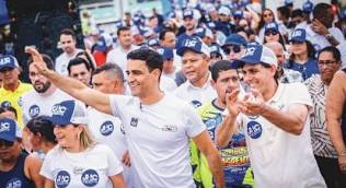 Sem mandato assegurado, JHC joga tudo ou nada contra Lira e Calheiros; dos três, quem perder fica desempregado